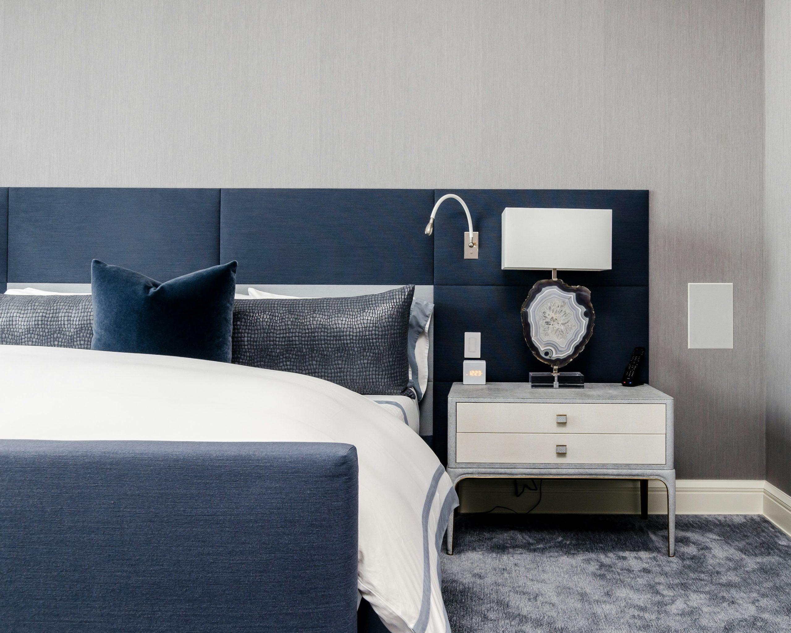 discover a wide range of bedroom furniture to suit any style and budget. from beds to wardrobes, find the perfect pieces to complete your bedroom design.