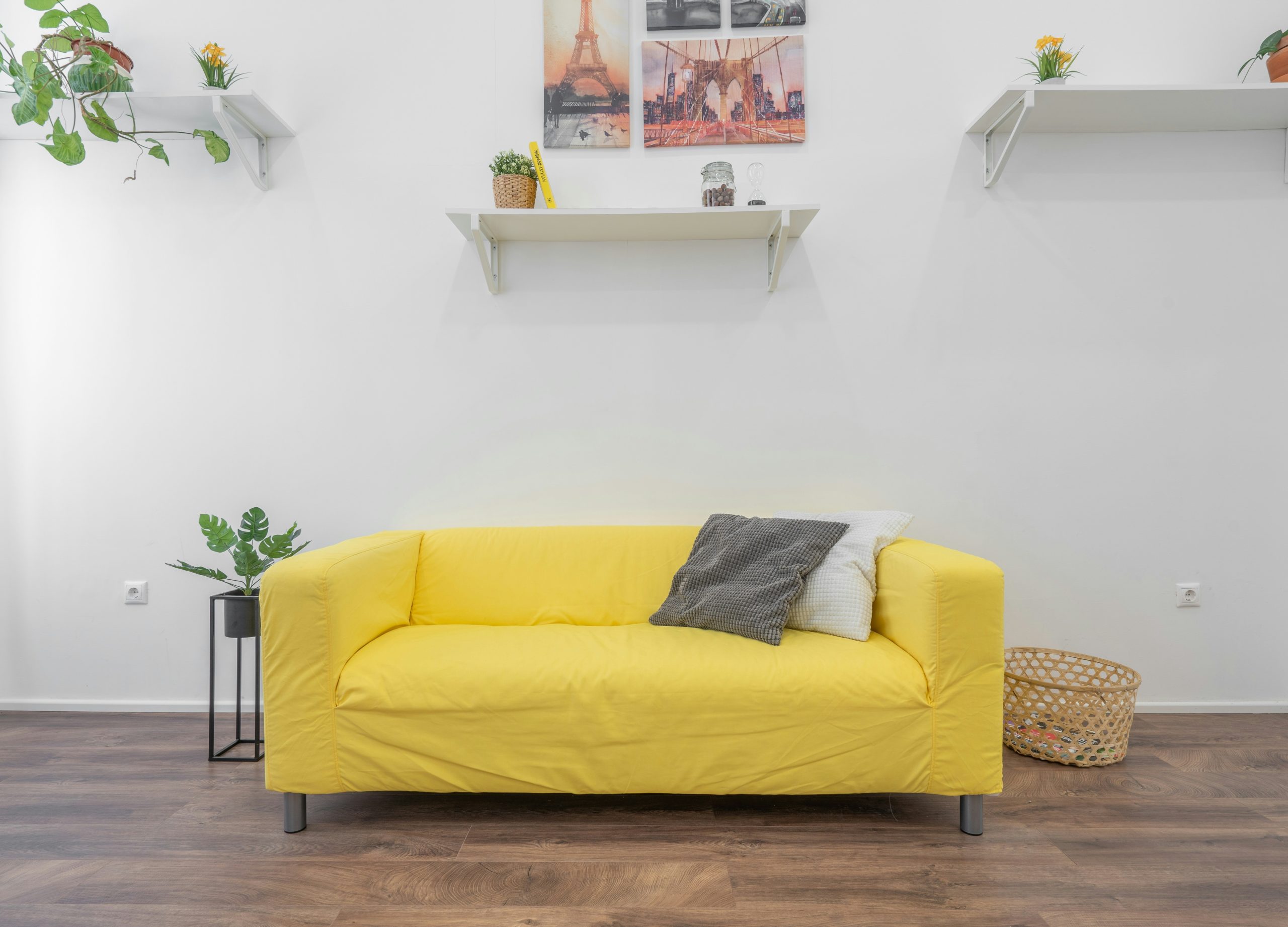 explore a wide selection of stylish and comfortable sofas at great prices. find the perfect sofa for your living room, available in various styles and colors.